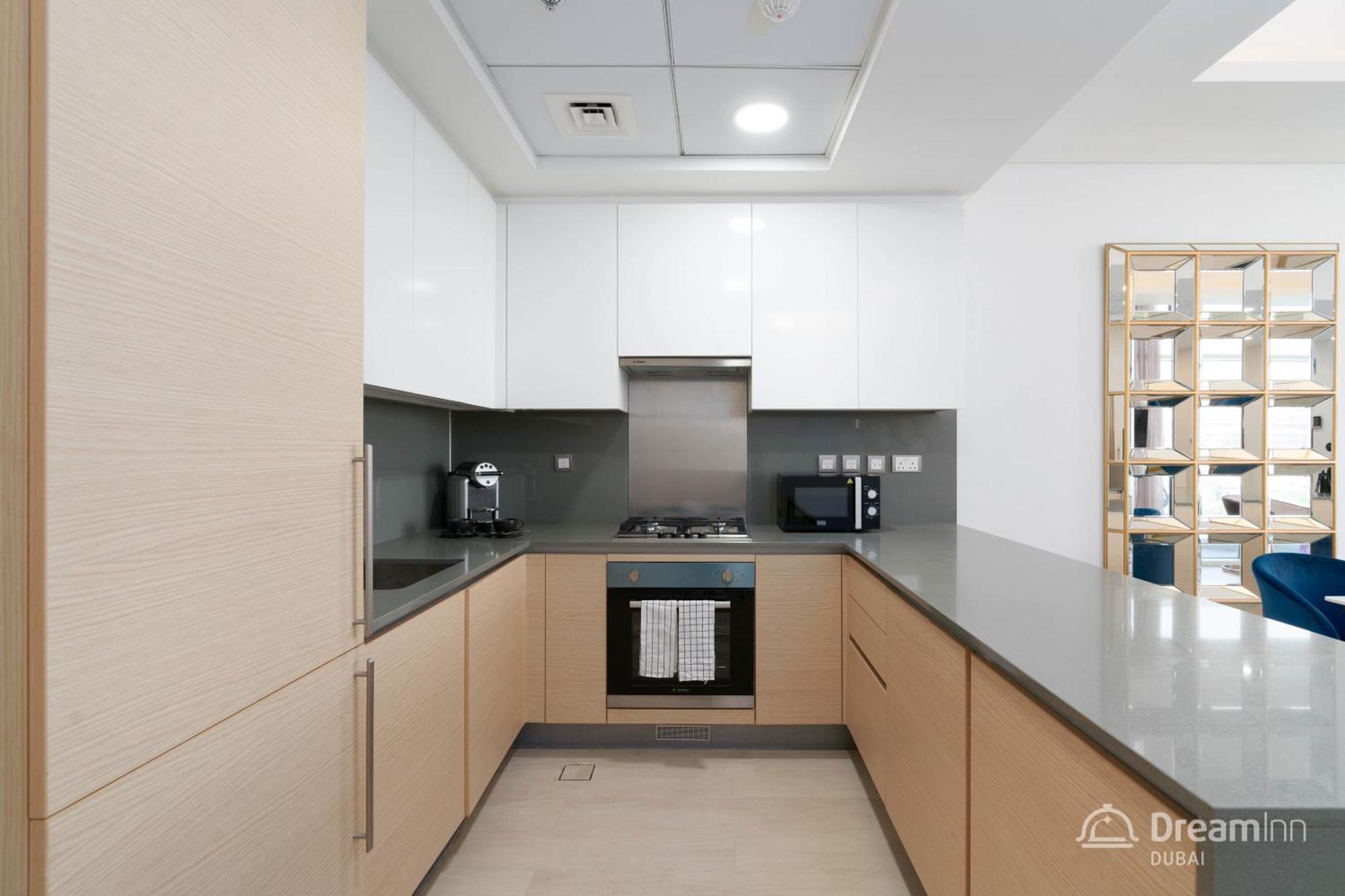 Dream Inn Apartments - Mina By Azizi Dubai Bagian luar foto