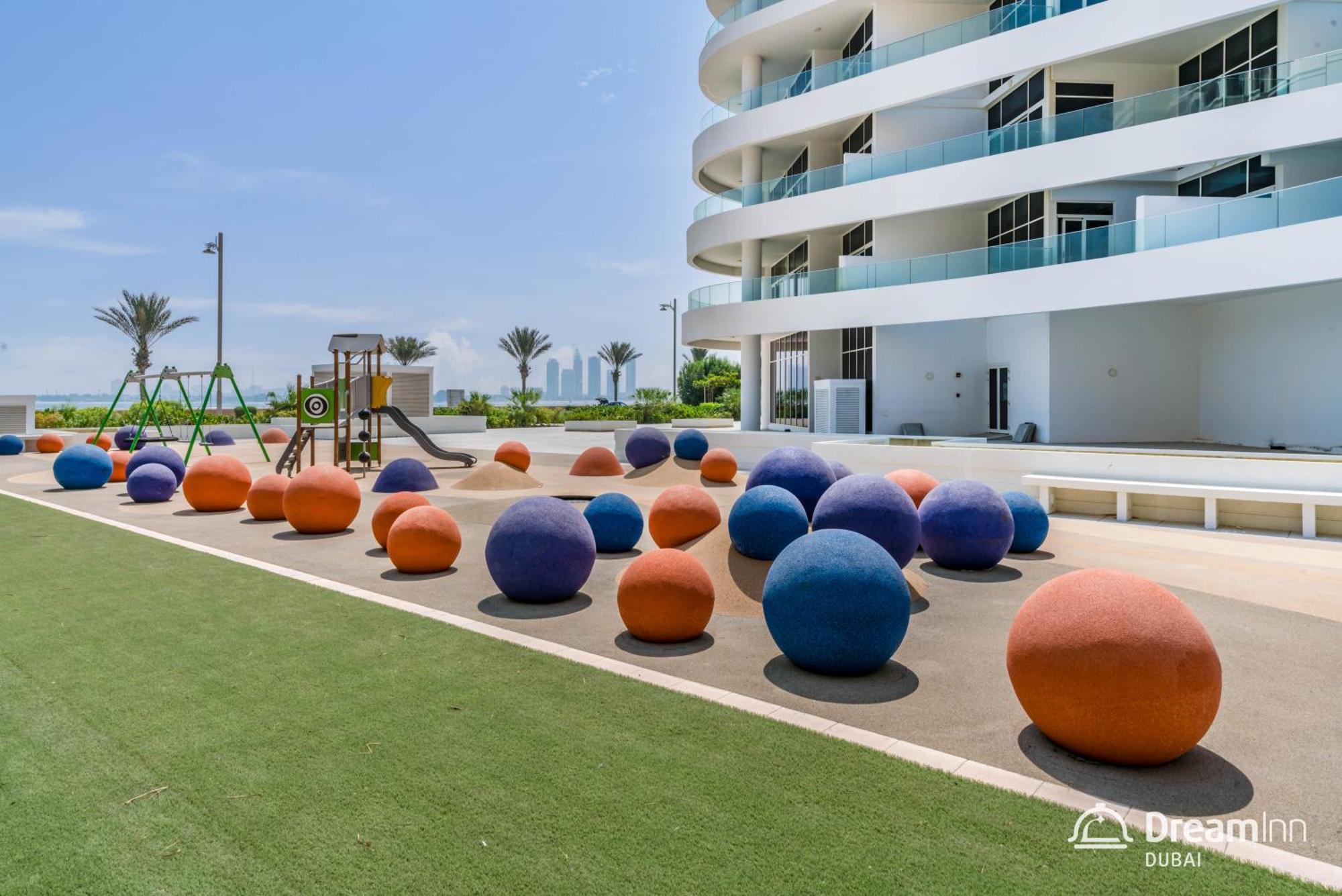 Dream Inn Apartments - Mina By Azizi Dubai Bagian luar foto