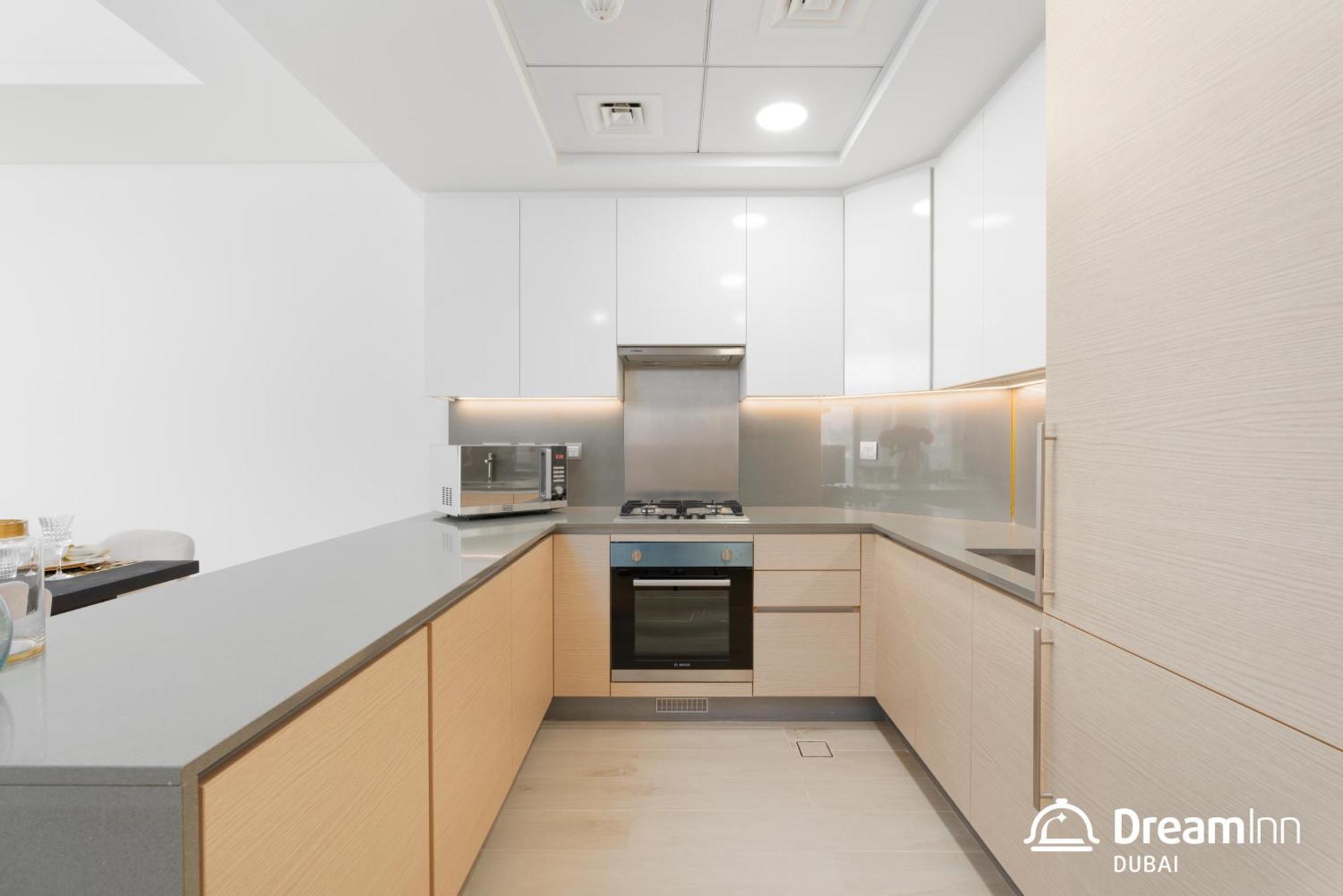 Dream Inn Apartments - Mina By Azizi Dubai Bagian luar foto